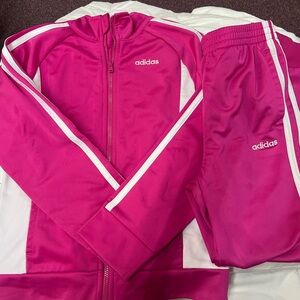 Adidas 2pc outfit worn 2 times size 6X